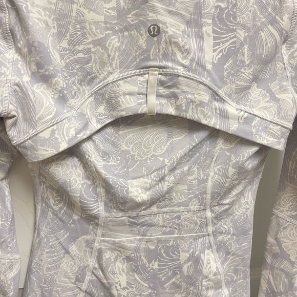 Lululemon Grey Pattern Define Jacket - Picture 9 of 11